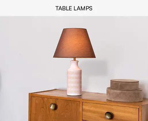 tablelamp-cards-desk